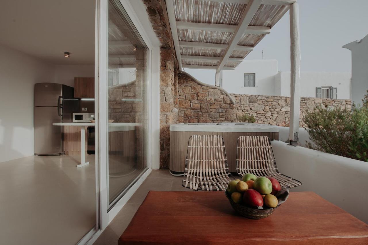 Adel Private Suites Mykonos Town Exterior photo