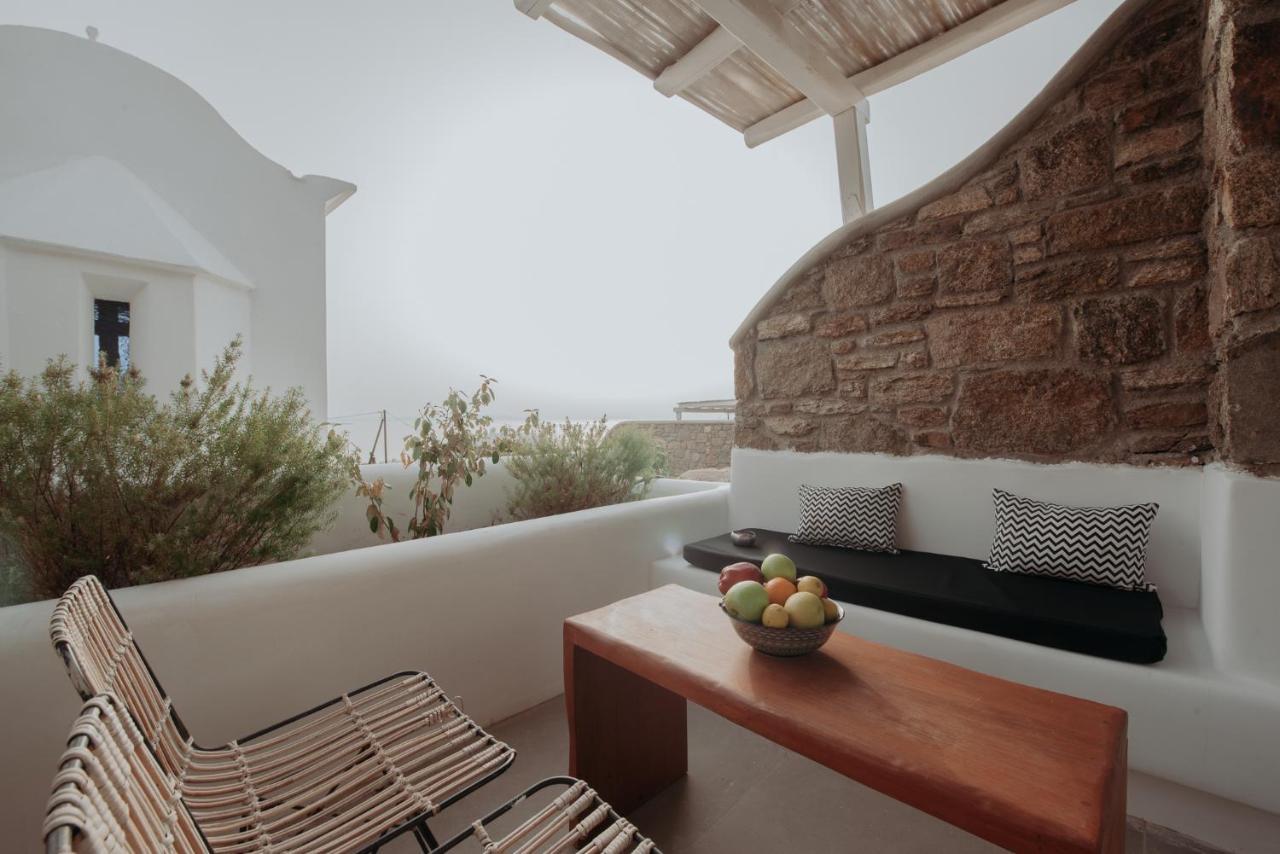 Adel Private Suites Mykonos Town Exterior photo