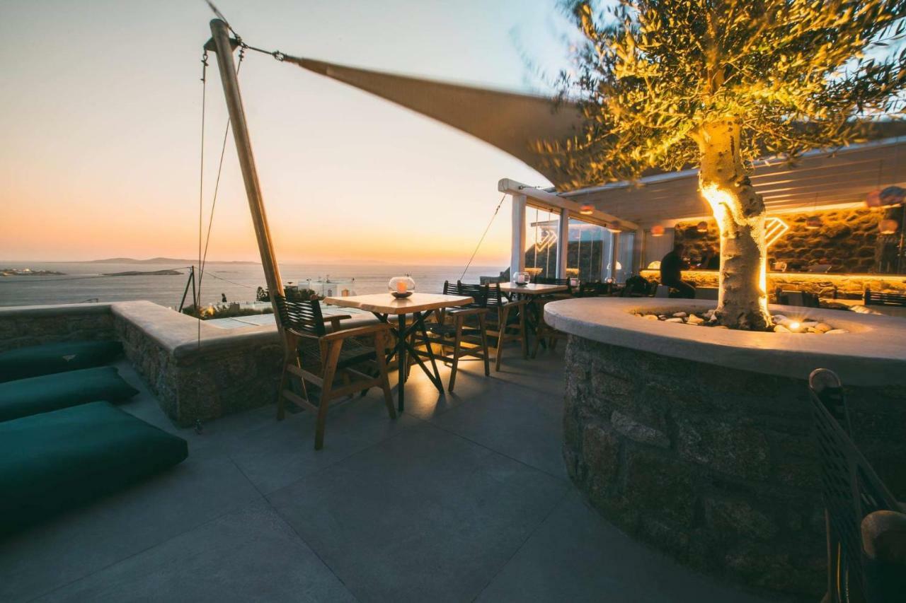 Adel Private Suites Mykonos Town Exterior photo